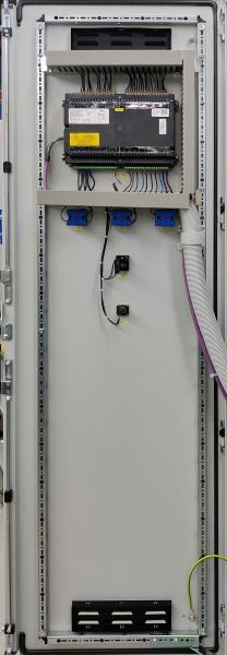 FNS 400/630 Tür innen